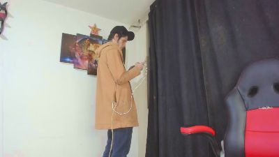 Master_Skater live cam on Cam4