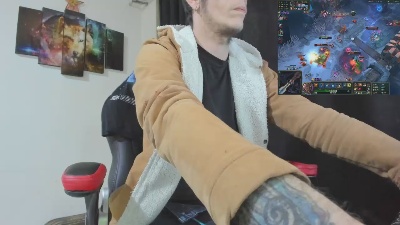 Master_Skater live cam on Cam4