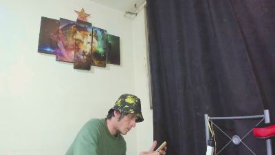 Master_Skater live cam on Cam4