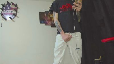 Master_Skater live cam on Cam4