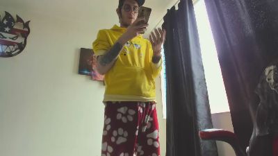 Master_Skater live cam on Cam4