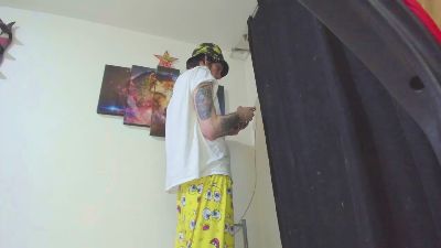 Master_Skater live cam on Cam4