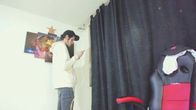 Master_Skater live cam on Cam4