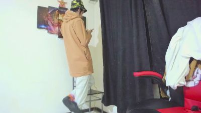 Master_Skater live cam on Cam4
