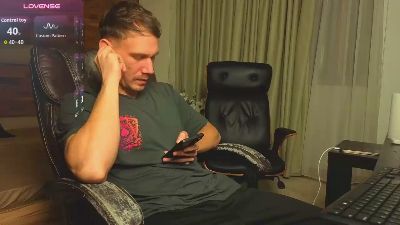 MateoBenjamin live cam on Cam4