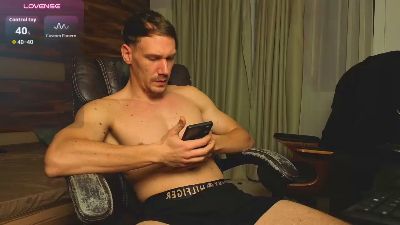 MateoBenjamin live cam on Cam4