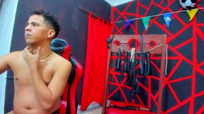 Mateo_and_Jose live cam on Cam4