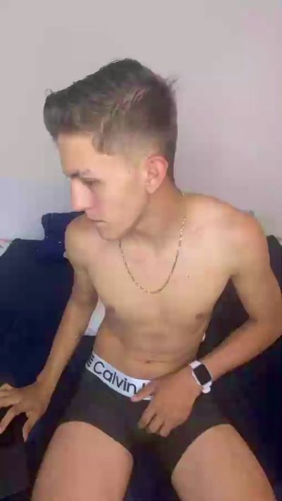 Mateo_savage live cam on Cam4