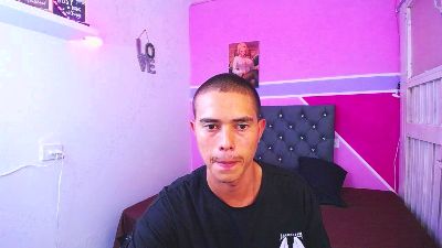 Mateocum live cam on Cam4