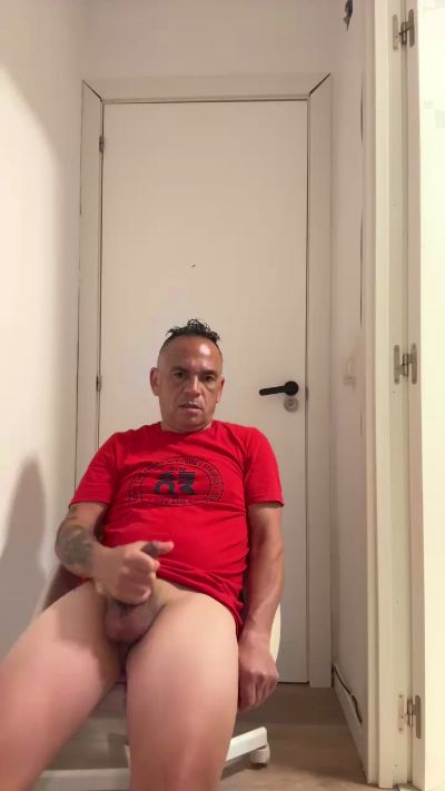 Matheocali25 live cam on Cam4