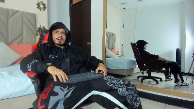 MathewCullem live cam on Cam4