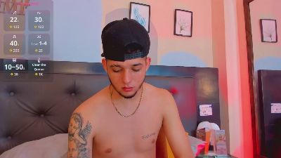 Mathewboy1 live cam on Cam4