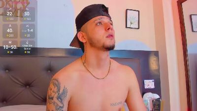 Mathewboy1 live cam on Cam4