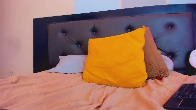 Mathewboy1 live cam on Cam4