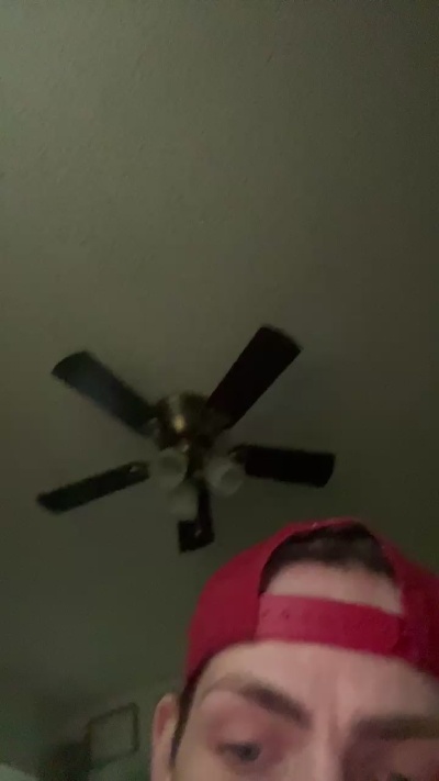 Mathewwjm live cam on Cam4