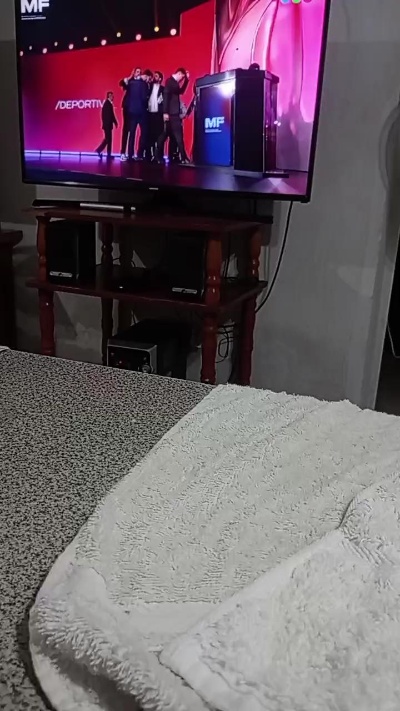 Matiashot23_Por live male webcam from Argentina