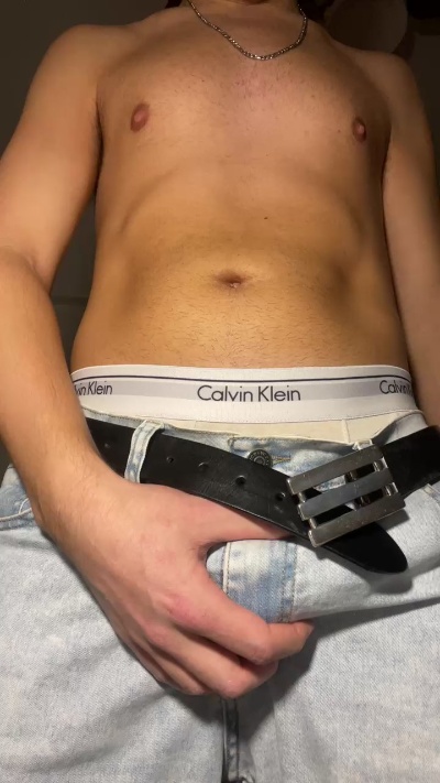 Matiasss214 live cam on Cam4