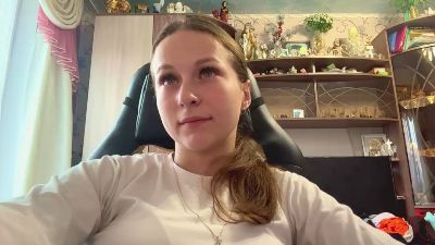 MatildaEaslick live cam on Cam4