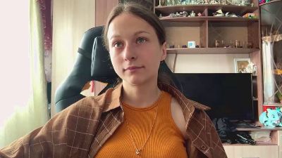 MatildaEaslick live cam on Cam4