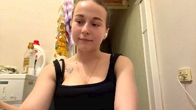 MatildaEaslick live cam on Cam4