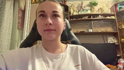 MatildaEaslick live cam on Cam4