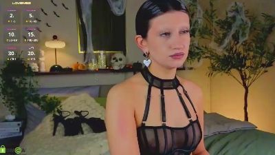 Matilda_Ardent live cam on Cam4