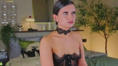 Matilda_Ardent live cam on Cam4