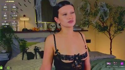 Matilda_Ardent live cam on Cam4