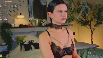Matilda_Ardent live cam on Cam4