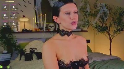 Matilda_Ardent live cam on Cam4