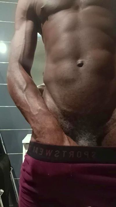 Matonseboule live cam on Cam4