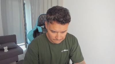 MattMalone live cam on Cam4
