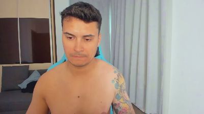 MattMalone live cam on Cam4
