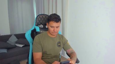 MattMalone live cam on Cam4