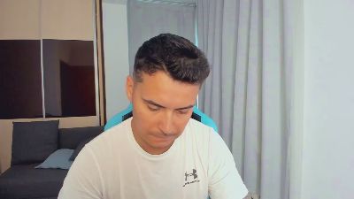 MattMalone live cam on Cam4