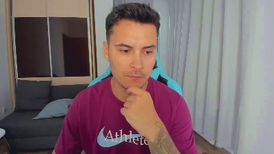 MattMalone live cam on Cam4