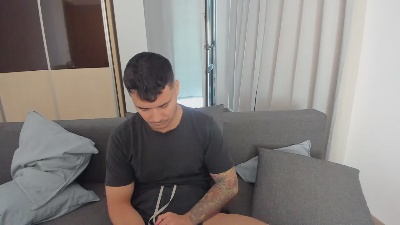 MattMalone live cam on Cam4