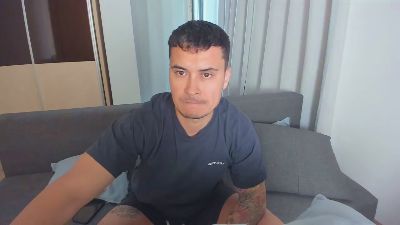 MattMalone live cam on Cam4