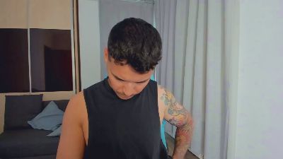 MattMalone live cam on Cam4