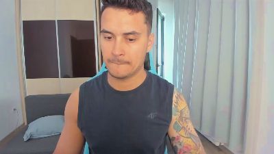 MattMalone live cam on Cam4