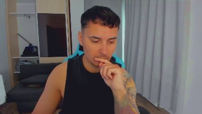 MattMalone live cam on Cam4