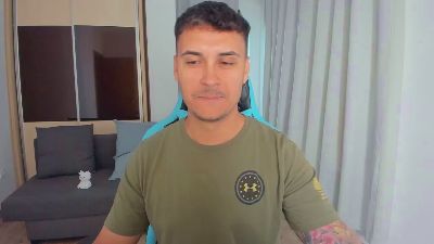 MattMalone live cam on Cam4