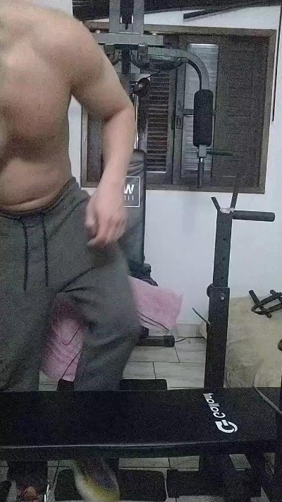 MatthewsH live cam on Cam4