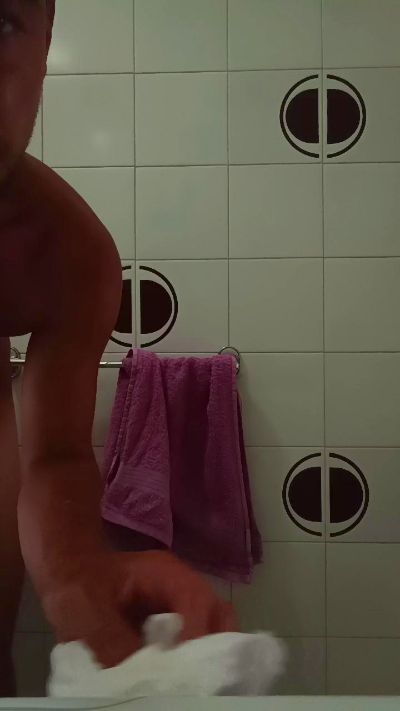 Mattia_93 live cam on Cam4