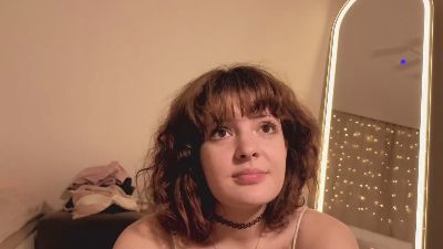 MattieYamane live cam on Cam4