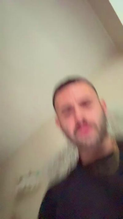 Mattj9696 live cam on Cam4
