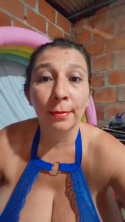 Maturealexa live cam on Cam4