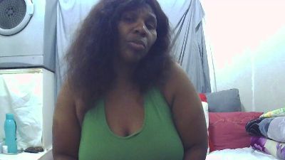 Maturegodess live cam on Cam4