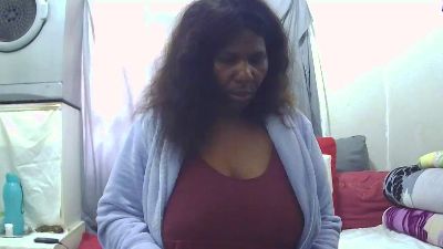 Maturegodess live cam on Cam4