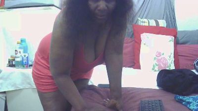 Maturegodess live cam on Cam4